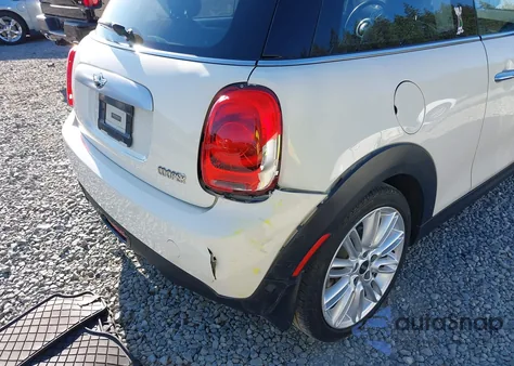 2015 Mini Hardtop Cooper z USA, uszkodzony, nr VIN WMWXM5C57F3B34129